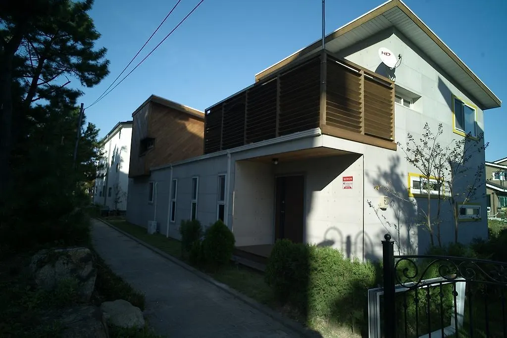 Guesthouse Innergarden Incheon Airport