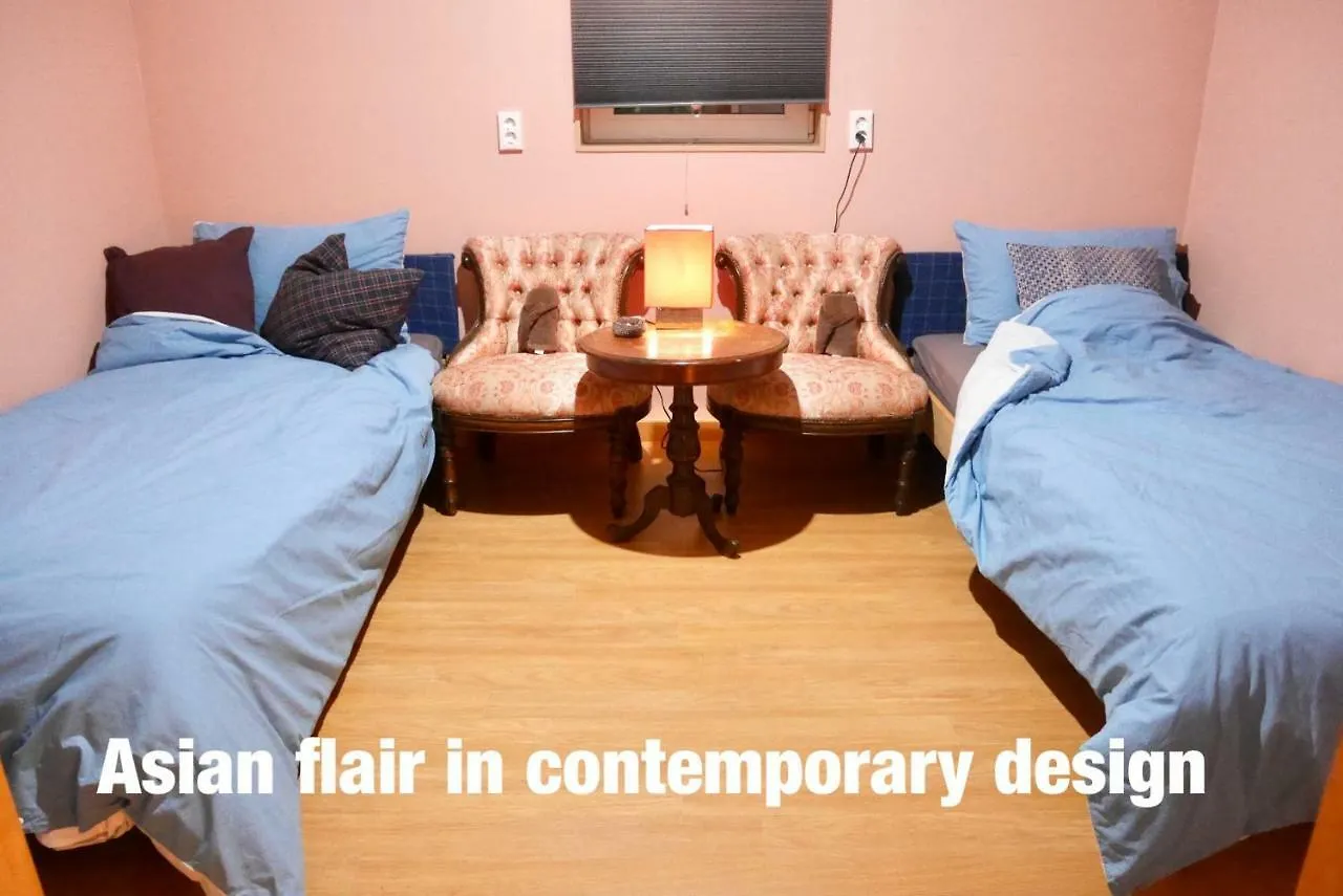Guesthouse Innergarden Incheon Airport 2*,